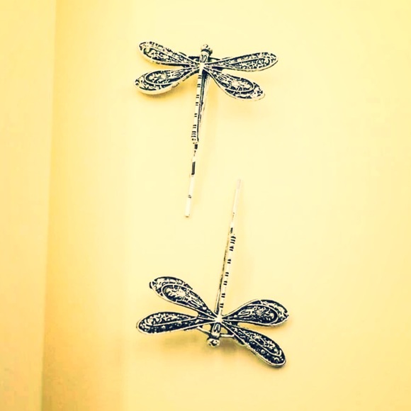 Set of Two Silver Dragonfly Hairpins - New With Tags - Picture 3 of 8